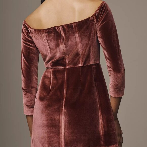 Anthropologie Velvet Long Sleeve Dress in Burgundy Hutch NWT size 4 - Picture 3 of 12